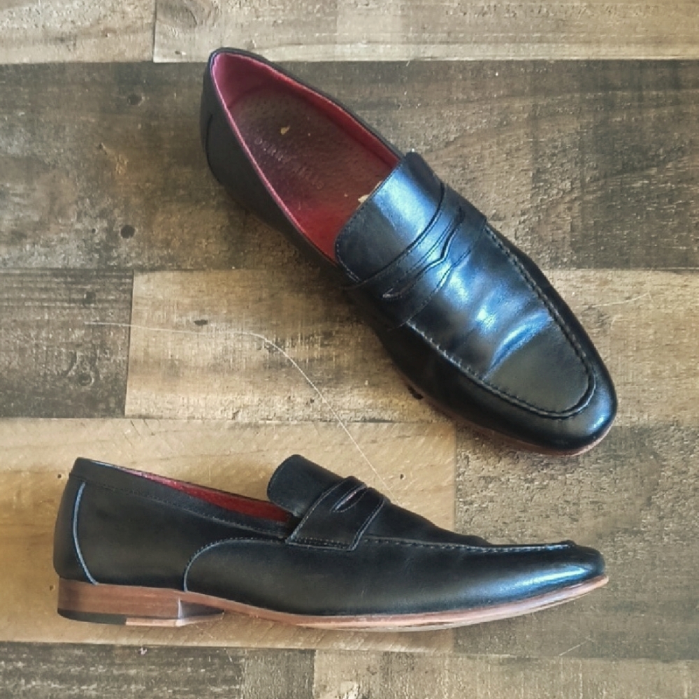 Perry Ellis Black Leather Slip-On Loafers Sz 11 Men